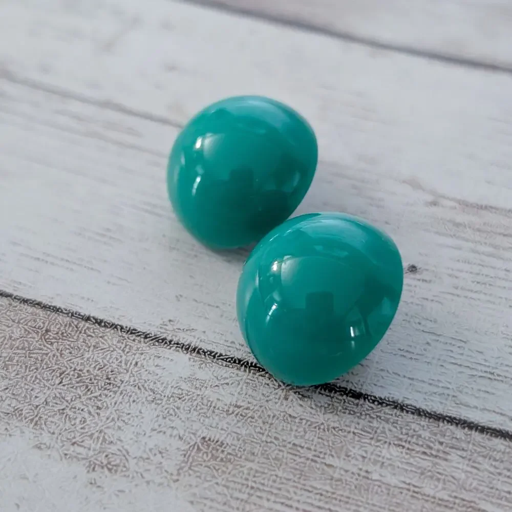 Bundle of 3 Vintage Clip On Earrings - Retro - White, Green, Grey